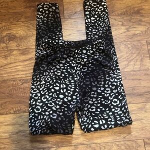 Fleece Lined Leopard Print Black and Gray Leggings